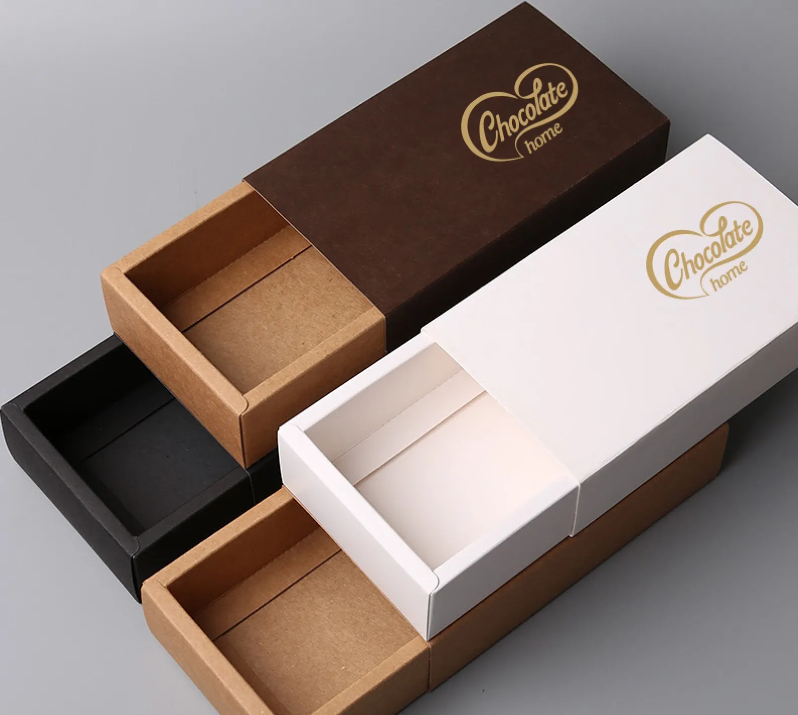 Вытянутая упаковка для конфет дешево