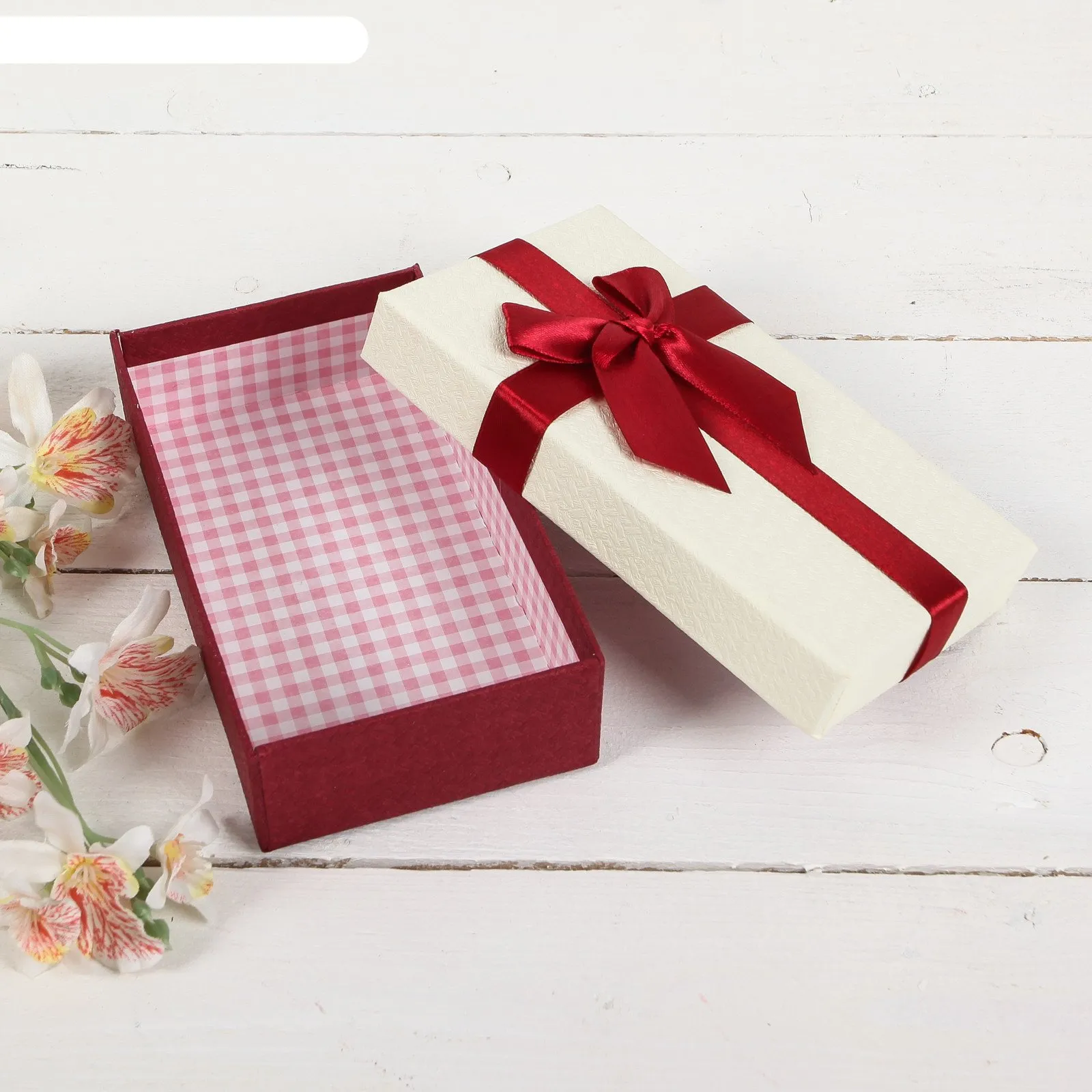 Подарочные коробки для телефона в tprint