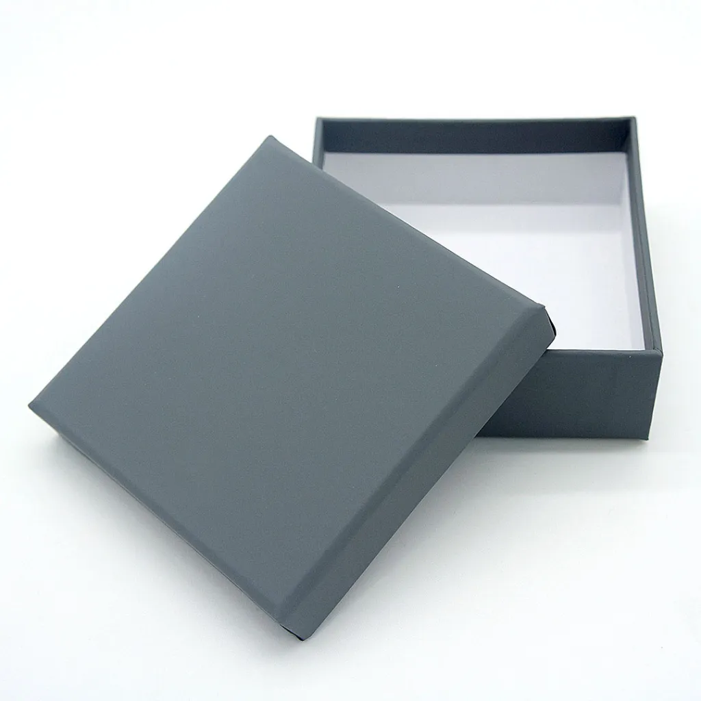 Изготовление коробок крышка-дно 30x30 см в tprint