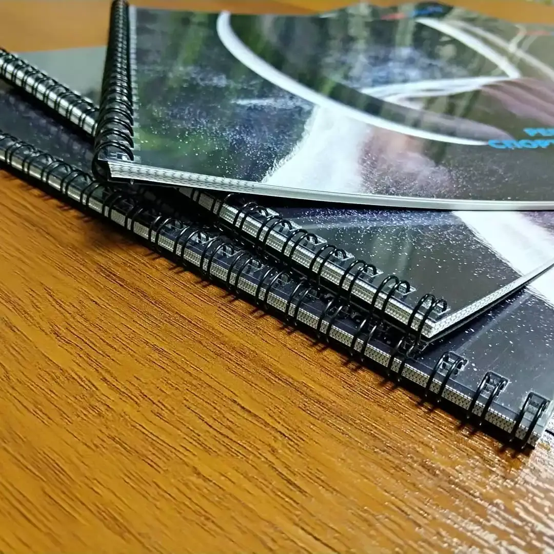 Брошюры на пластиковой пружине в tprint